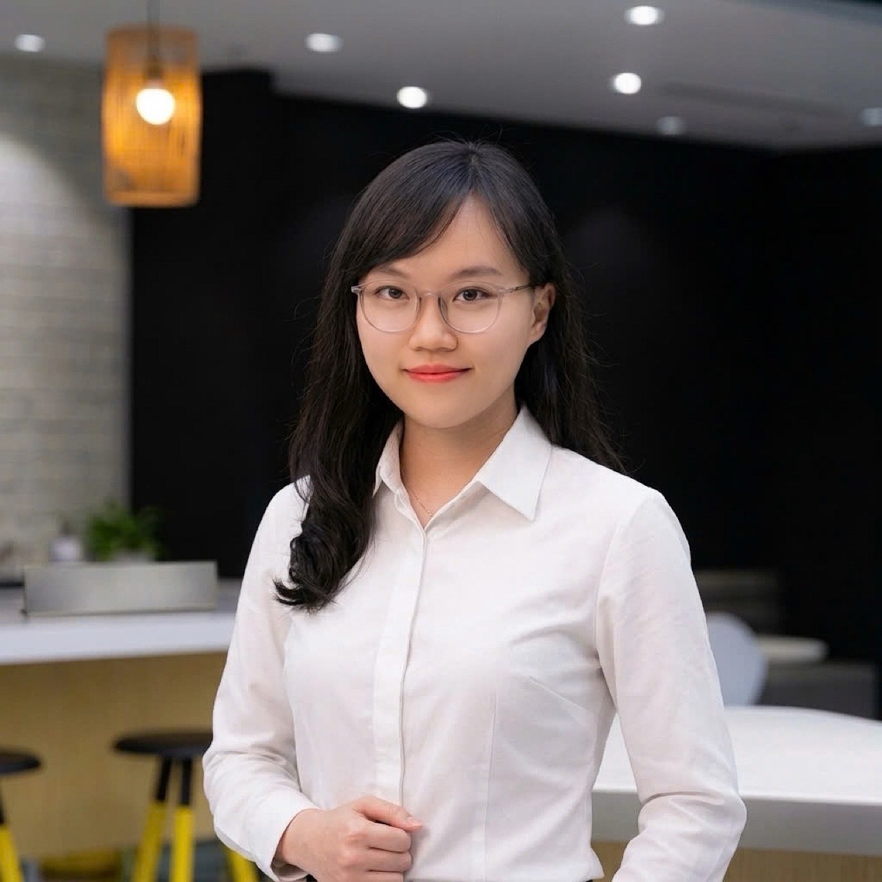 Lucy Nguyen - Loan Processor
